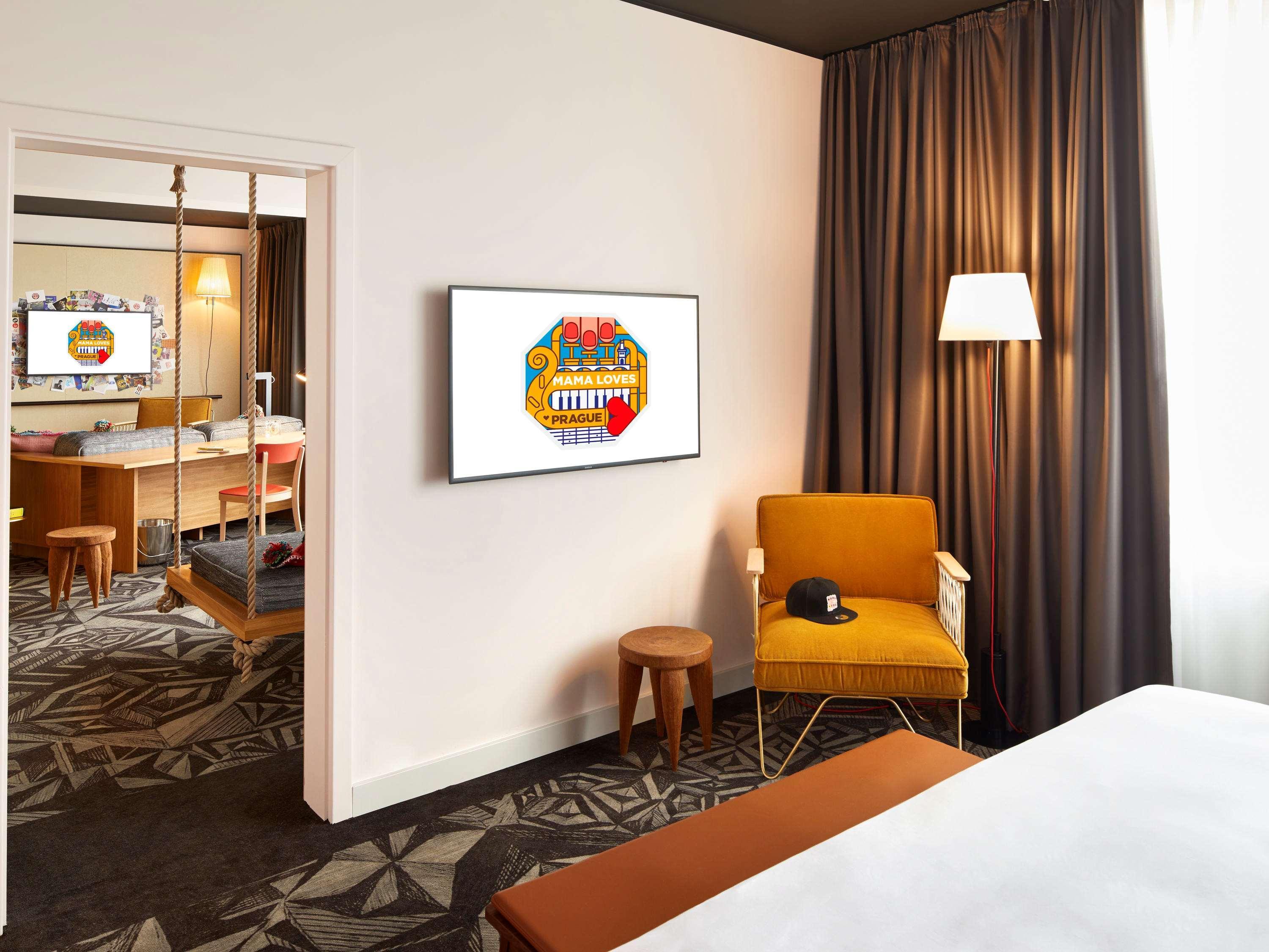 Mama Shelter Prague Hotel Ngoại thất bức ảnh