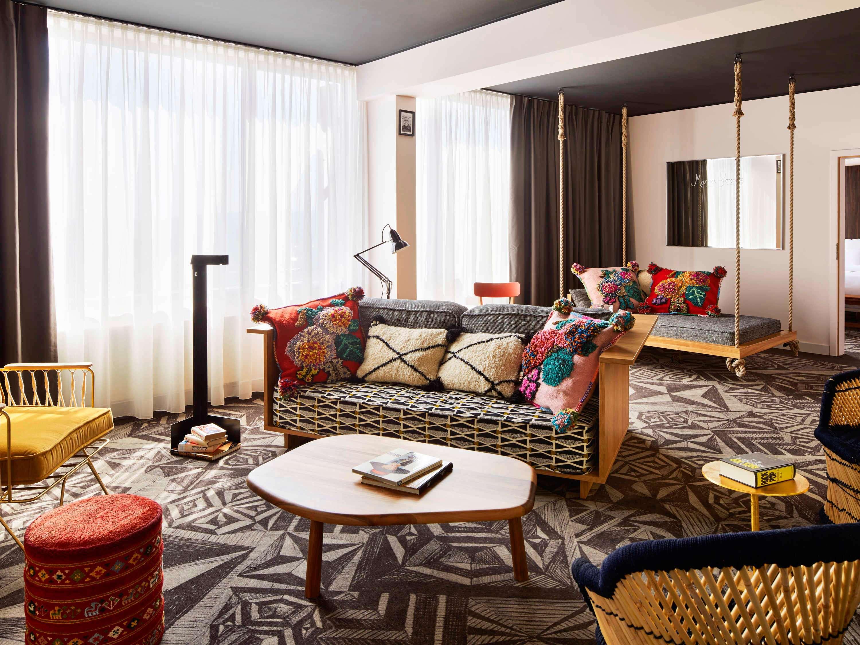 Mama Shelter Prague Hotel Ngoại thất bức ảnh