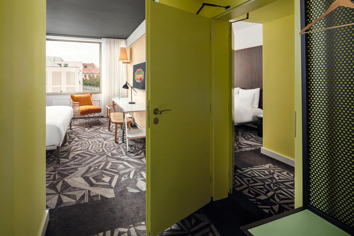 Mama Shelter Prague Hotel Ngoại thất bức ảnh